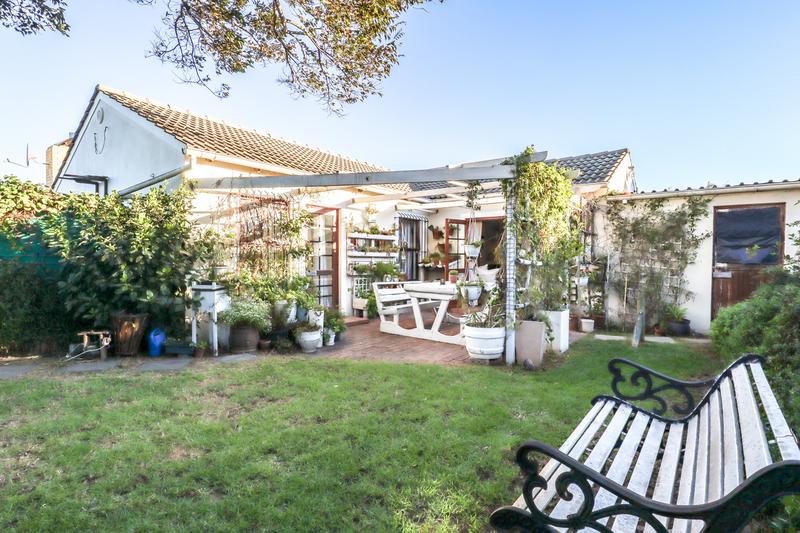3 Bedroom Property for Sale in Victoria Park Western Cape